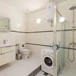 Antonio's Luxury Apartment *