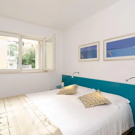 Antonio's Luxury Apartamento