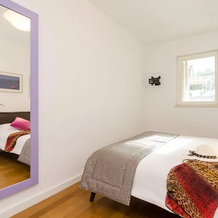 Antonio's Luxury Apartamento