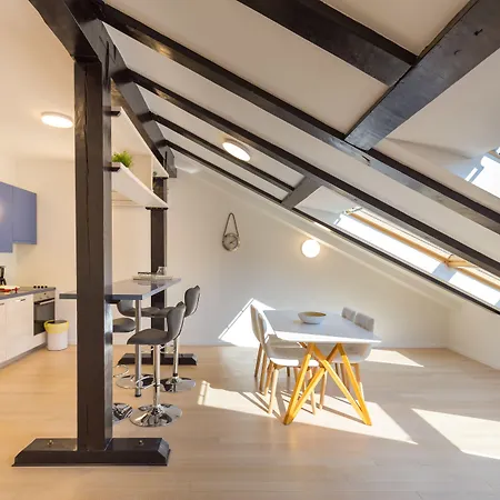 Antonio's Luxury Apartamento *