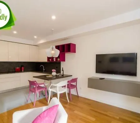 Antonio's Luxury Apartamento