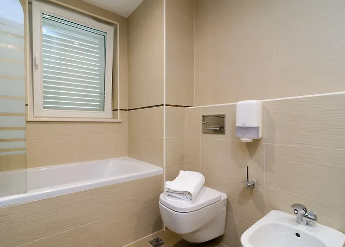 Antonio's Luxury Lägenhet