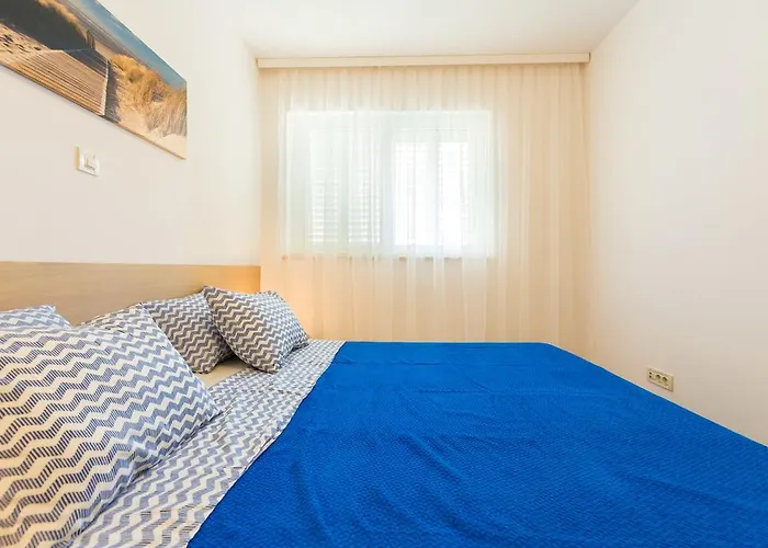 Antonio's Luxury Lägenhet *