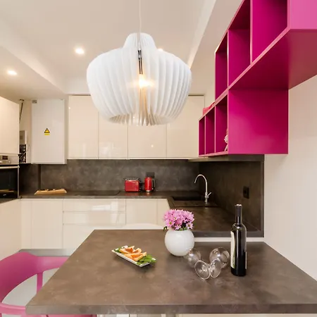 アントニオズ ラグジュアリー スイーツ * ドゥブロブニク