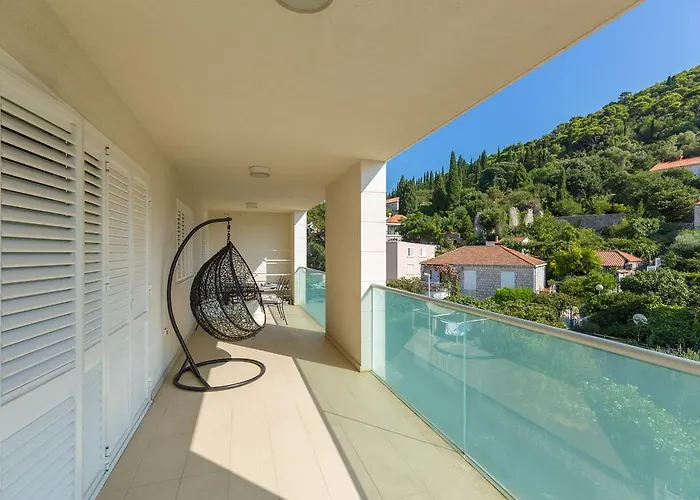 Antonio's Luxury